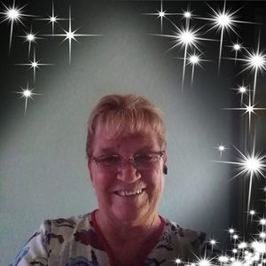 Meet your Posher, Stacy